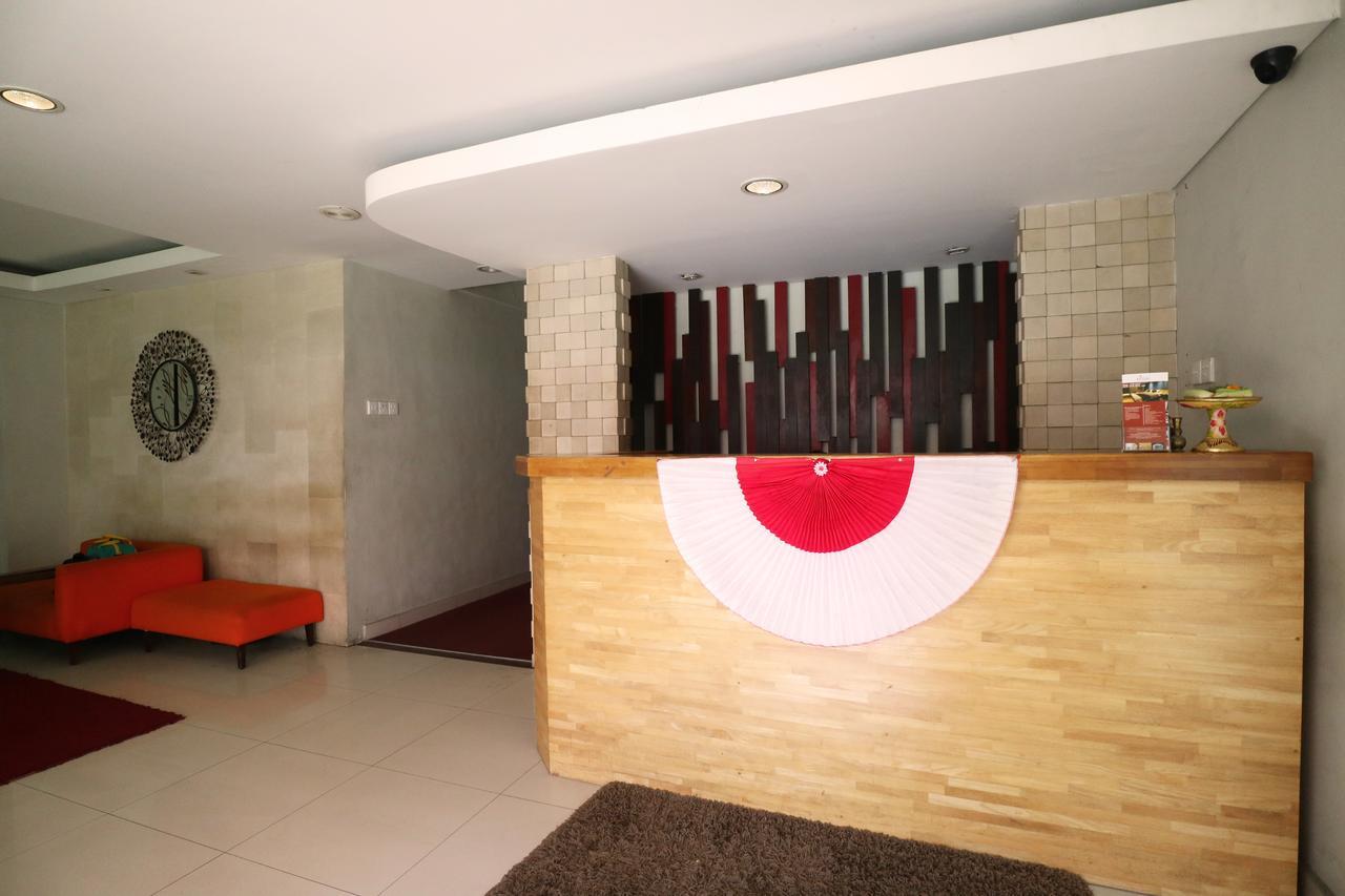 Santosa City Hotel Ντενπασάρ Εξωτερικό φωτογραφία