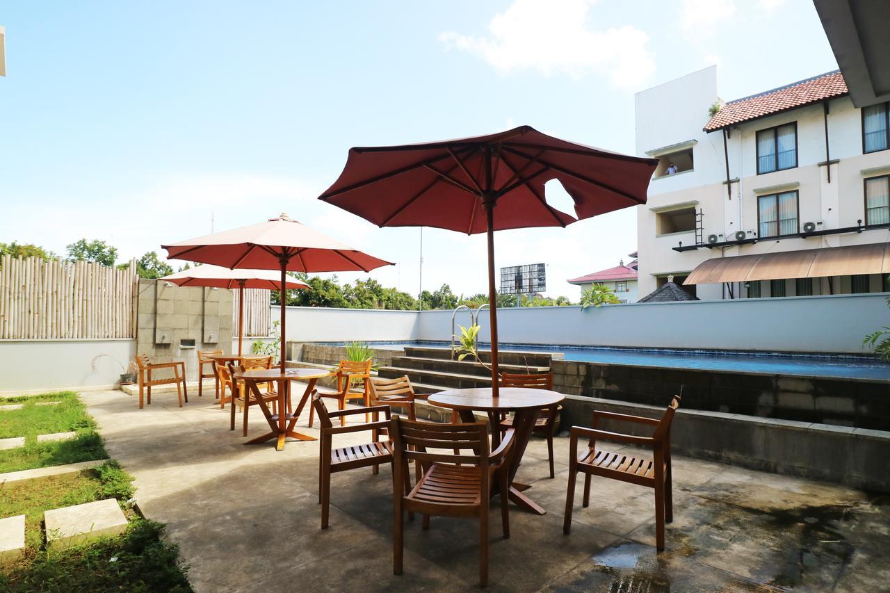 Santosa City Hotel Ντενπασάρ Εξωτερικό φωτογραφία