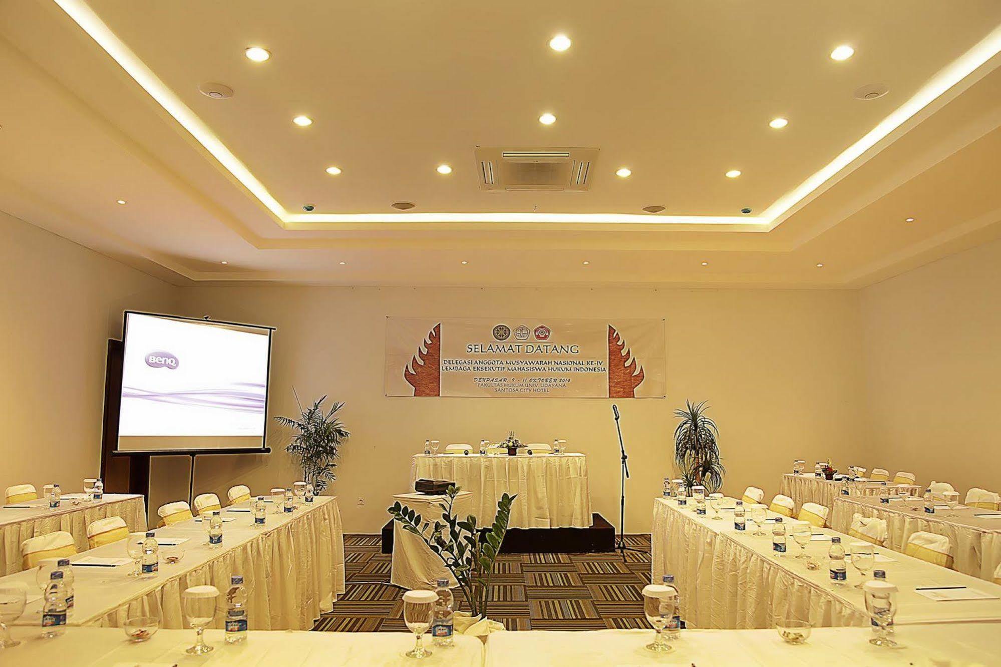 Santosa City Hotel Ντενπασάρ Εξωτερικό φωτογραφία